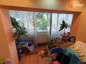 Apartament 3 camere, etaj 1, centrala proprie, bloc izolat - Zona Kiriac - imagine 5