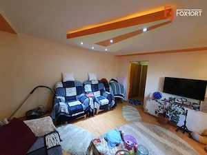 Apartament 3 camere, etaj 1, centrala proprie, bloc izolat - Zona Kiriac - imagine 2