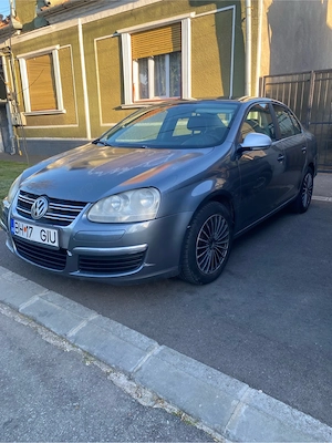 Volkswagen Jetta - imagine 4