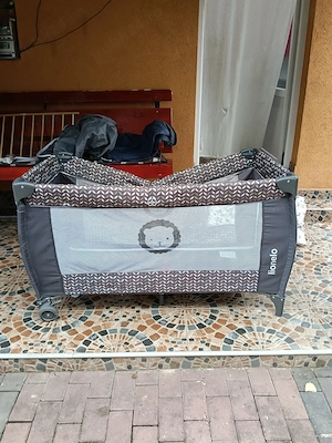 Pătuț pentru copiii în stare excelentă 