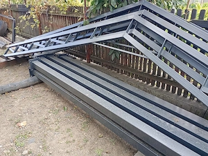 4 ferme de 5,6m cu 8 stalpi, hala depozit magazin atelier 