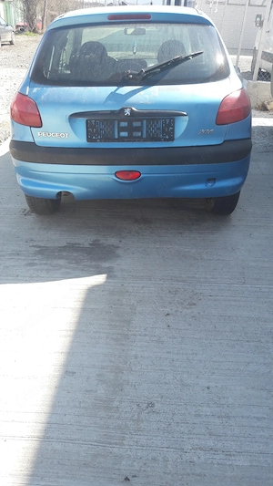 Dezmembrez peugeot 206, 1.9 d, 51 kw, 69 cp, an 2003, motor WJY - imagine 8