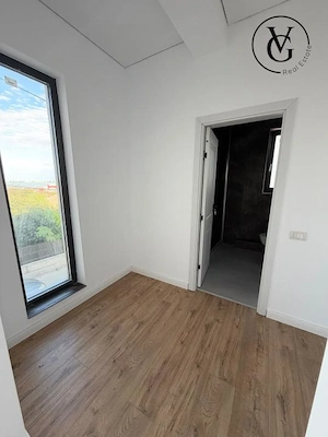 Vila modernă - finisată -terasă circulabila vedere lac și mare  - imagine 15