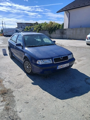 Skoda Octavia 1.6 mpi - imagine 3