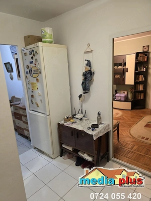  DE VÂNZARE   Apartament 3 camere în Micro 16, Galați - imagine 7