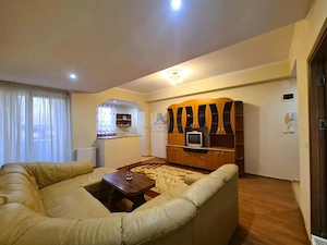 Apartament 3 camere\ Etaj 2\ Sibiu - zona Belvedere - imagine 10