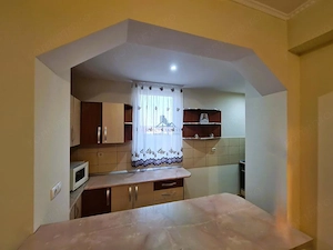 Apartament 3 camere\ Etaj 2\ Sibiu - zona Belvedere - imagine 8