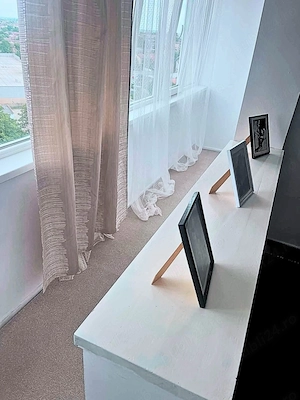 Apartament spațios,linistit și luminos de vânzare 3 camere 70 mp - imagine 4