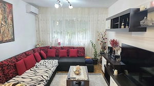 Vand apartament 3 camere Deva, zona Minerului, etaj 3, bloc de 4 etaje, caramida, suprafata 61 m p
