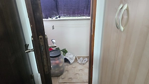 Vand apartament 3 camere Deva, zona Minerului, etaj 3, bloc de 4 etaje, caramida, suprafata 61 m p - imagine 12