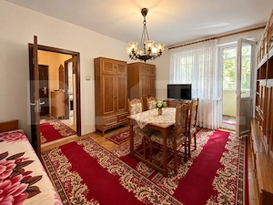 Apartament 3 camere  semidecomandat, zona Grădina Botanică