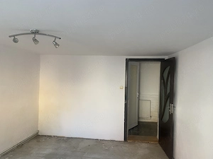 Vind apartament 1 cameră la casa - imagine 3