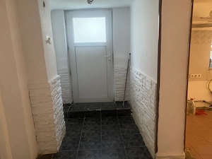 Vind apartament 1 cameră la casa