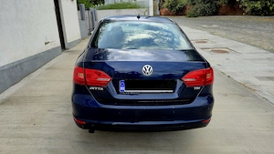 VW Jetta 2012  1.6TDI - imagine 5