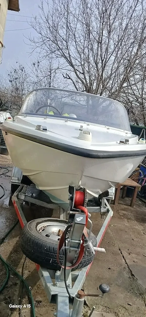 Barca,motor,peridoc de vanzare