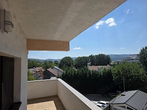 Apartament 2 camere si loc de parcare Bulevard - imagine 8
