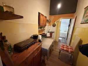 Complex - Str Cluj. 2 camere. posibilitate mansardare. Pret Nego. 100 mp curte. - imagine 4