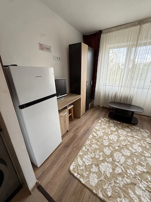 Inchiriere camera camin Kaufland Nicolina - imagine 2