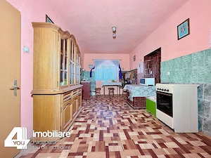 Proprietate în Țipari, formată din casă cu anexe+ teren intravilan 2880 mp - imagine 4
