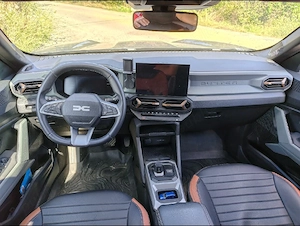 se vinde Dacia Duster hybrid - imagine 3