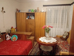 Proprietar, vand casa 4 camere ultracentral Floresti Prahova, teren 1361 mp cu pomi fructiferi. - imagine 7