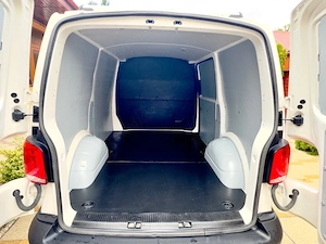 Volkswagen T6.1 2021 | 2.0 TDI 150 CP | 240.000 km | Navi | 3 locuri - imagine 4