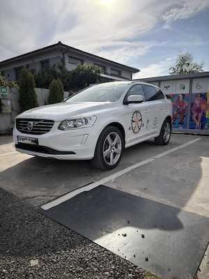 Volvo XC 60 D3. 2015, 243000km 