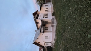 Vand casă Calinesti, gata de mutat