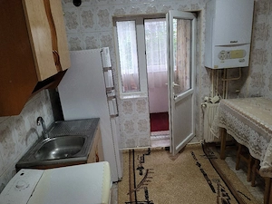 Închiriez apartament 2 camere 