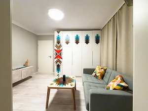 Apartament ultracentral 2 camere în Oltenița   complet renovat, mobilat și utilat - imagine 7