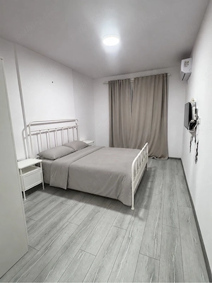 Inchiriez garsoniera Militari Residence