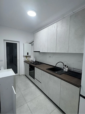 Inchiriez garsoniera Militari Residence - imagine 2