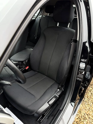 BMW 116i 2013 benzina - imagine 9