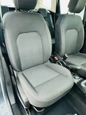 Dacia Duster - imagine 16