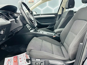 Vw Passat - imagine 10