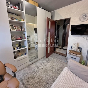 | Apartament cu 4 camere decomandat | Mazepa 1 | Etaj 3 | - imagine 8