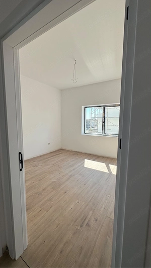 vand apartament 3 camere - imagine 9