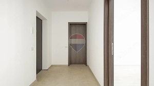 Apartament de vânzare, 50 mp utili, terasă 8 mp, loc de parcare! - imagine 2