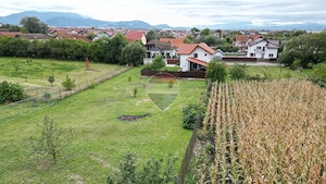 Comision 0 %! Teren intravila de vânzare, central, Sânpetru! - imagine 4