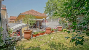 3 camere în Centrul Istoric: 90 mp, curte privată și vedere spre Tampa - imagine 3