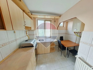 Apartament cu 4 camere de vânzare - imagine 4