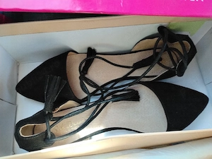 Pantofi dama eleganti NOI