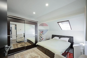 Vânzare apartament 4 camere, acces auto - parcare, Central - Cuza Vodă - imagine 14