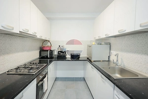 Vânzare apartament 4 camere, acces auto - parcare, Central - Cuza Vodă - imagine 6