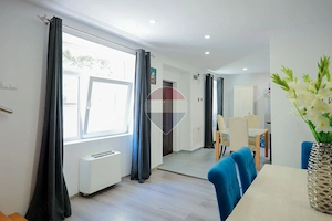 Vânzare apartament 4 camere, acces auto - parcare, Central - Cuza Vodă - imagine 5