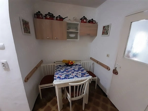 Chirie la 5 km de centrul Bradului (jud Hunedoara) in Gura Barza  - imagine 8