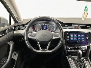 Volkswagen Passat - imagine 6