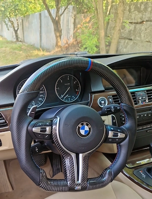 Vând volan BMW 