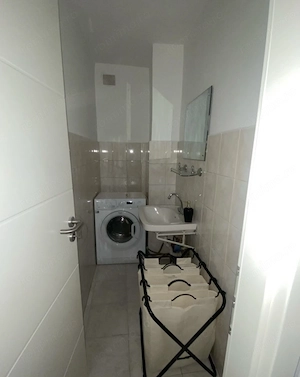 Apartament 2 Camere Decomandat Prima Inchiriere Centrala Proprie Zona Girocului  - imagine 10