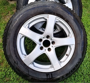 Jante + cauciucuri MS 225 65 17 purtate 3 luni pe un Audi Q5 sau schimb cu jante pe 17 pt BMW - imagine 2